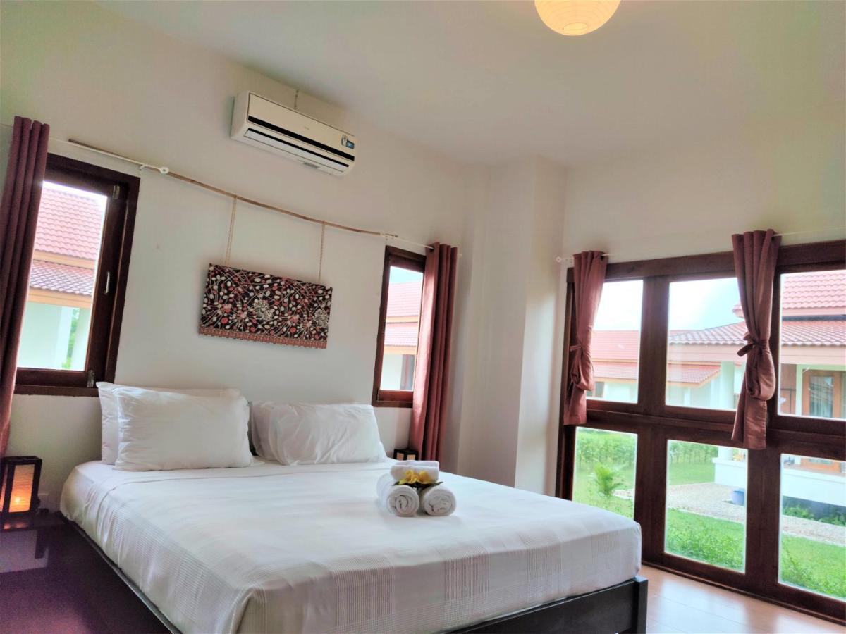 Armonia Village Resort And Spa Chumphon Ngoại thất bức ảnh