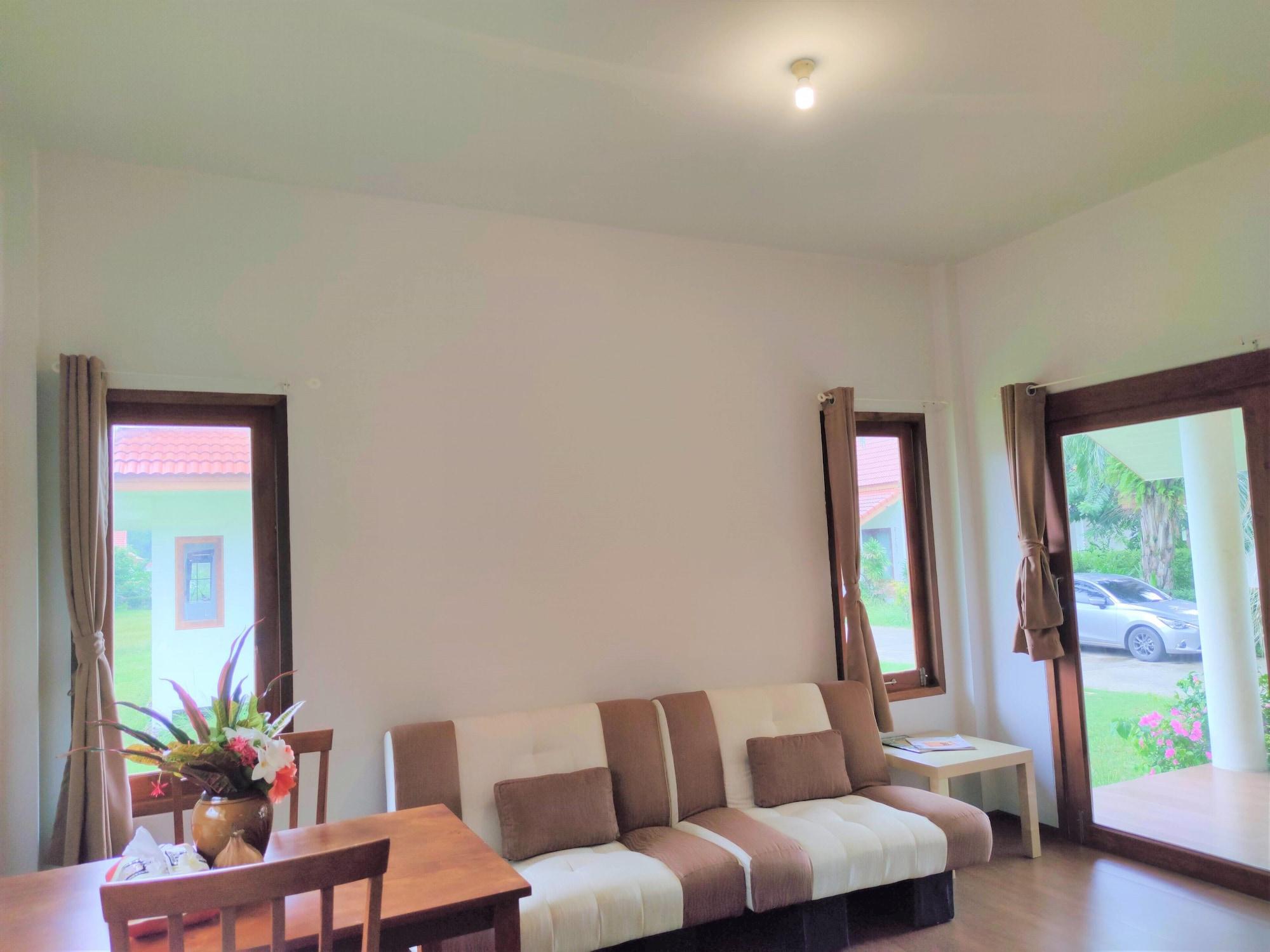 Armonia Village Resort And Spa Chumphon Ngoại thất bức ảnh